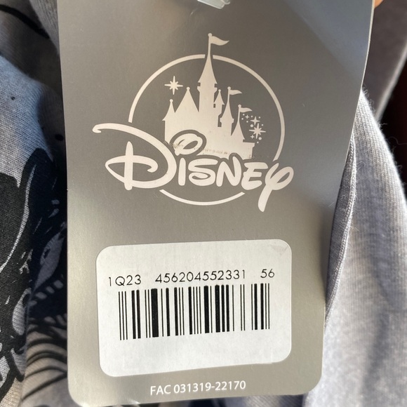 Disney Vault collection haunted mansion t shirt - Picture 3 of 3